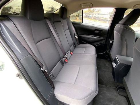 Certified 2024 Toyota Corolla LE image 19