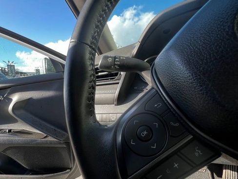 Used 2024 Toyota Camry SE image 17