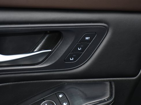 Used 2023 Nissan Rogue SL w/ SL Premium Package FWD image 12