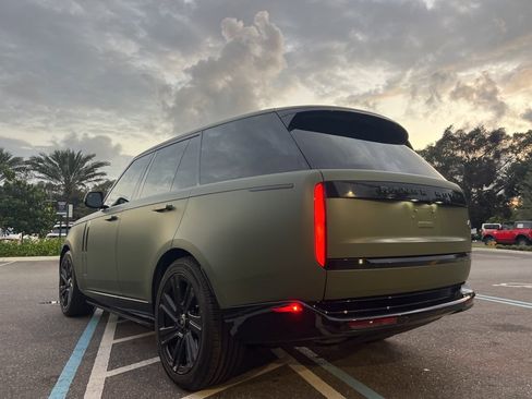 Used 2023 Land Rover Range Rover SE image 28