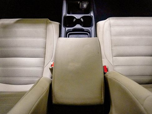 Used 2019 Honda CR-V EX image 28