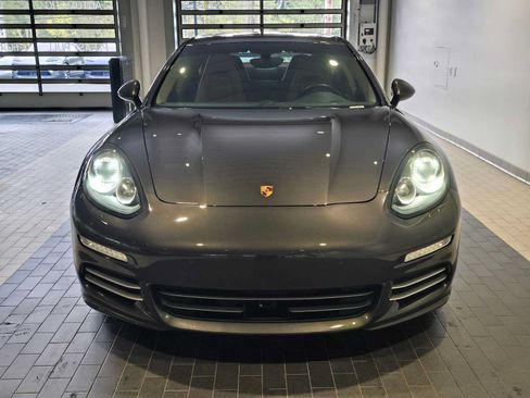 Used 2016 Porsche Panamera 4 AWD/4WD image 10