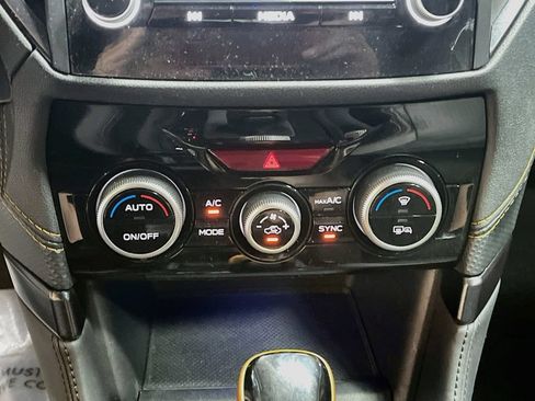 Used 2025 Subaru Forester Wilderness w/ Wilderness Package AWD/4WD image 16