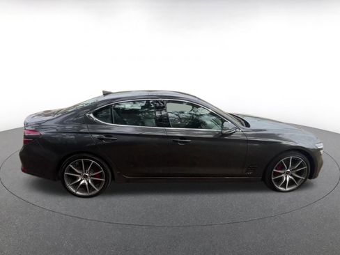 Used 2025 Genesis G70 2.5T image 16