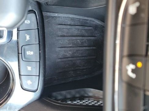 Used 2023 Chevrolet TrailBlazer RS w/ Convenience Package image 31