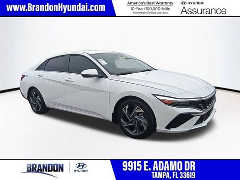 New 2026 Hyundai Elantra Limited FWD image 1