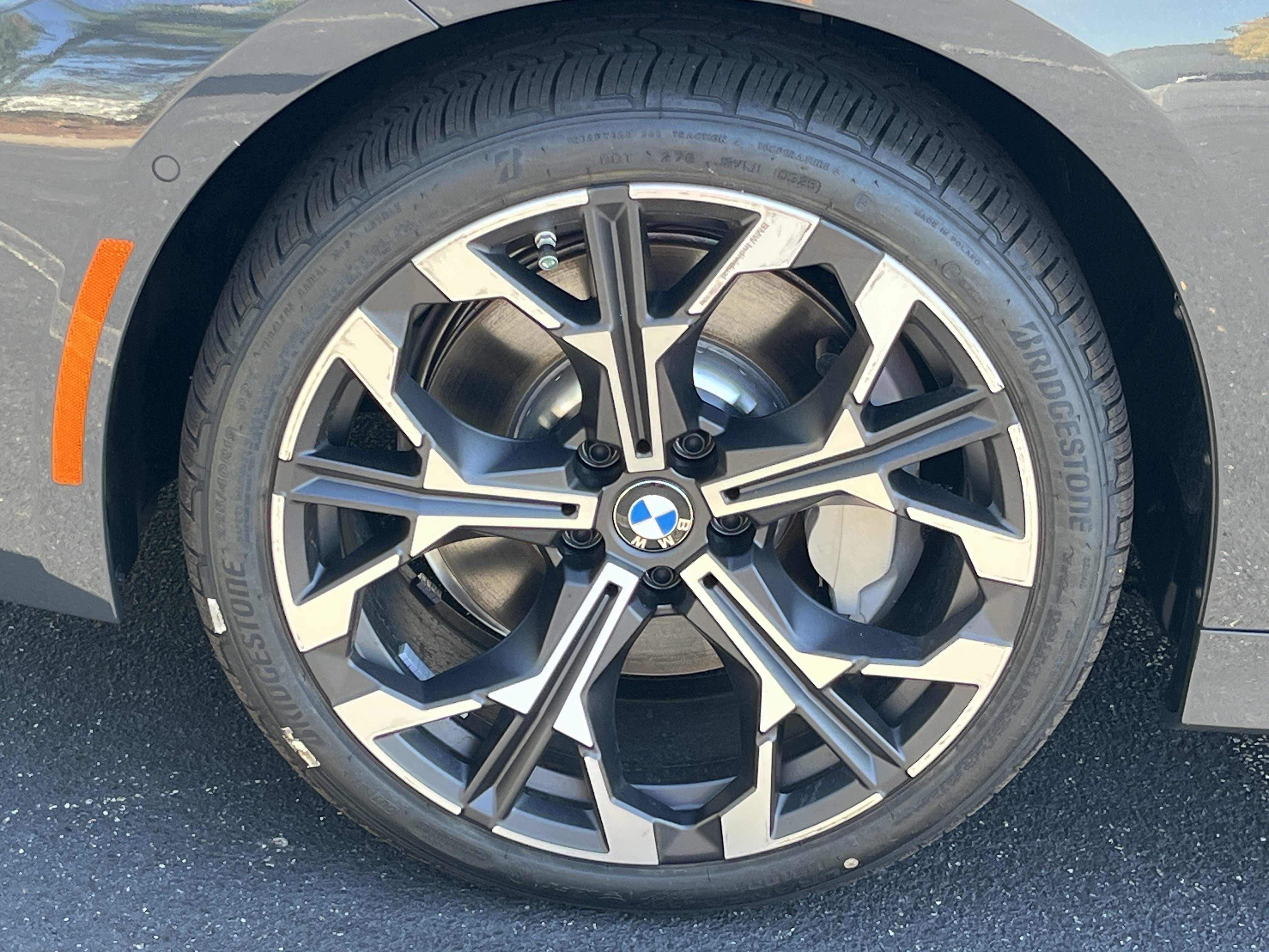 Certified 2026 BMW 330i Sedan w/ Premium Package RWD image 28