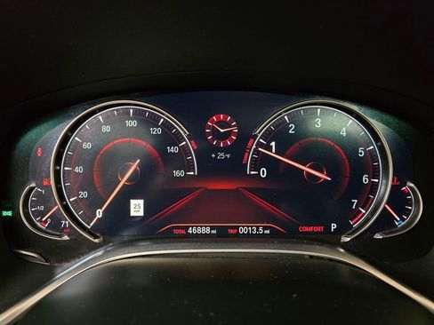 Used 2019 BMW 750i xDrive image 40