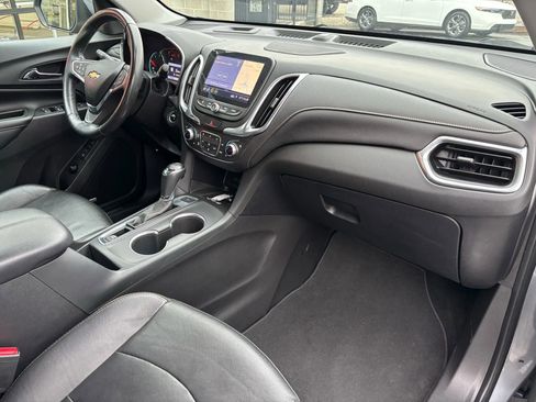 Used 2019 Chevrolet Equinox Premier image 8