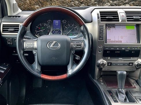 Used 2016 Lexus GX 460 460 w/ Premium Package image 5