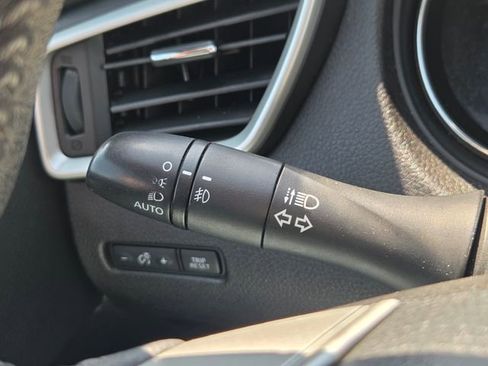 Used 2016 Nissan Rogue SL w/ SL Premium Package FWD image 41