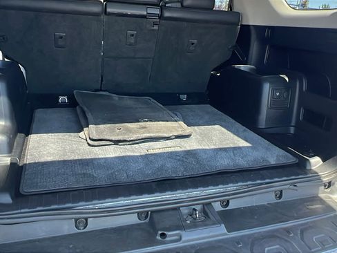 Used 2011 Toyota 4Runner SR5 w/ Premium Pkg w/Leather AWD/4WD image 26