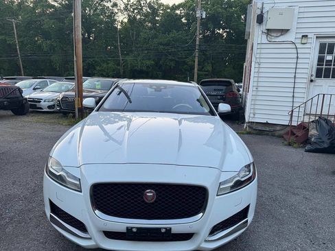 Used 2017 Jaguar XF Premium AWD/4WD image 1