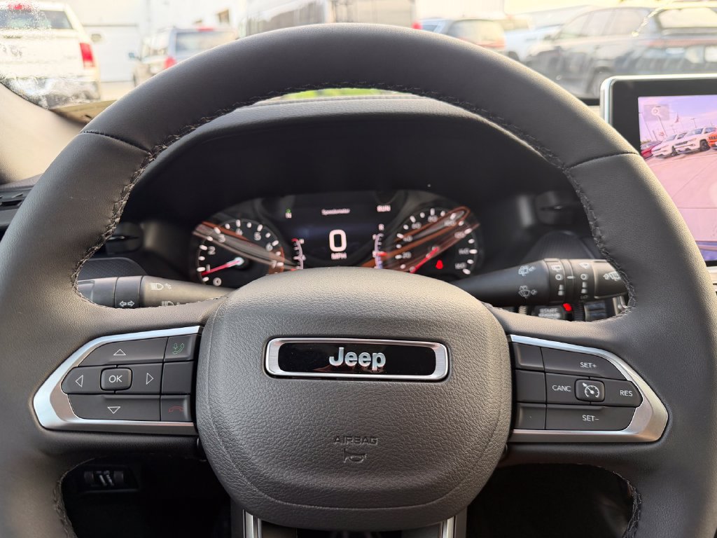 New 2026 Jeep Compass Latitude AWD/4WD image 21