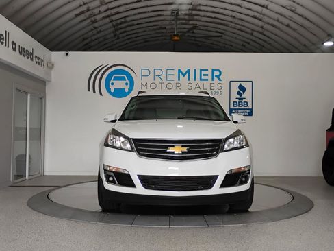 Used 2017 Chevrolet Traverse LT FWD image 21
