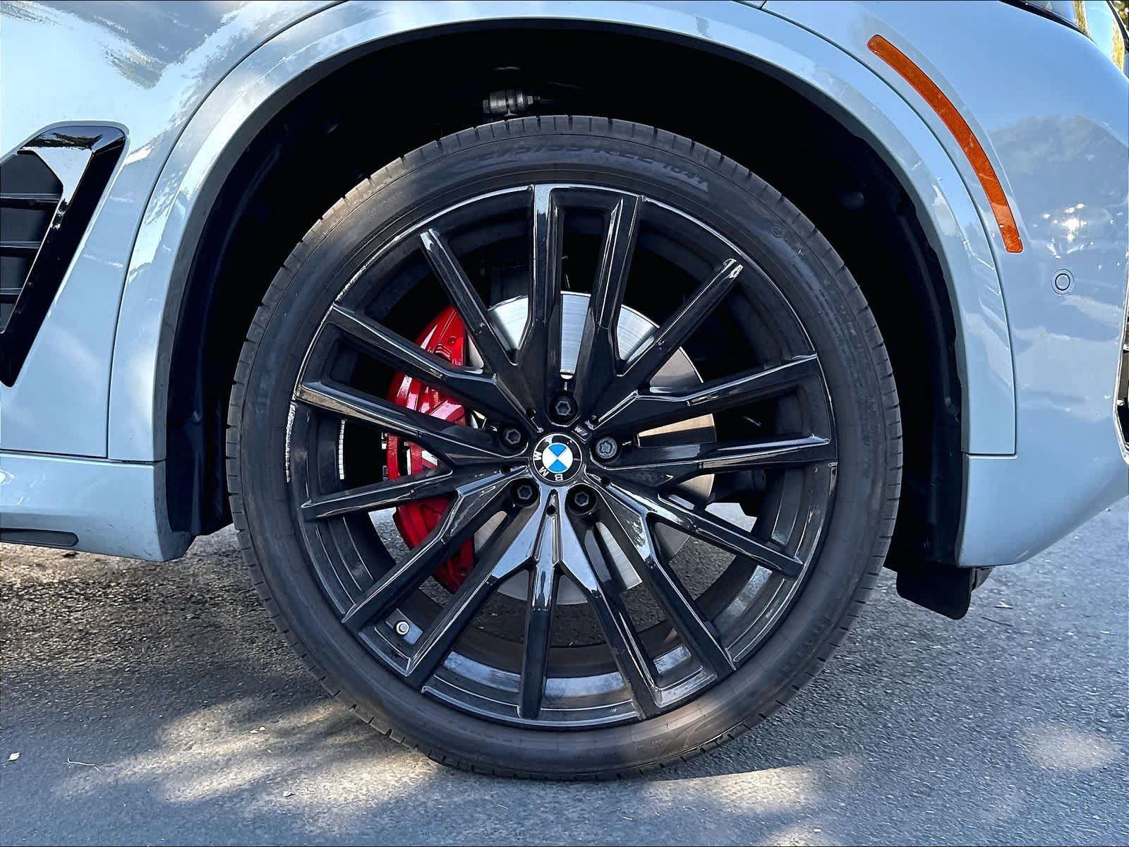 Used 2026 BMW X5 sDrive40i w/ Executive Package RWD image 34