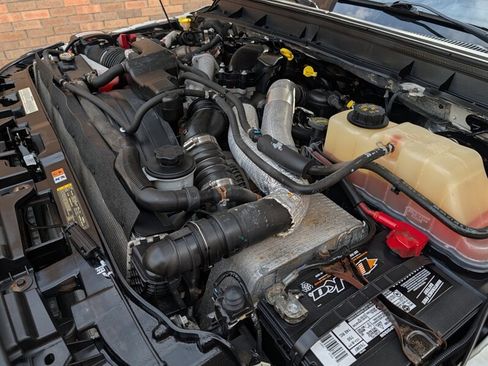 Used 2015 Ford F250 XL w/ Power Equipment Group AWD/4WD image 39