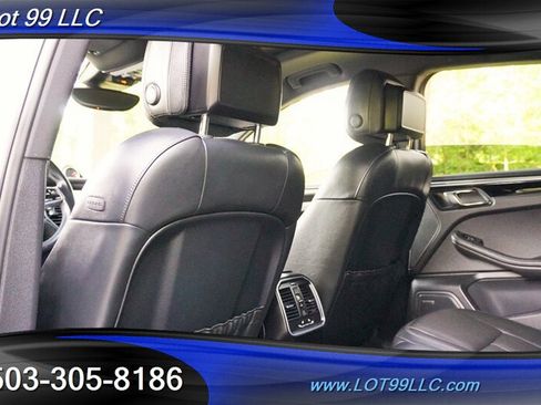 Used 2017 Porsche Macan AWD/4WD image 13