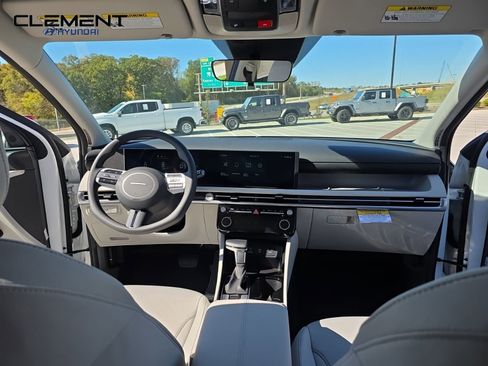 New 2026 Hyundai Tucson SEL image 11