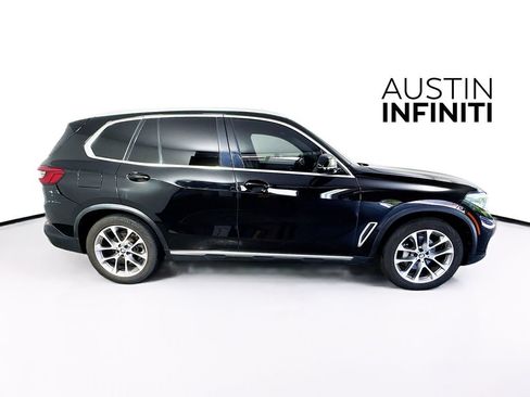 Used 2019 BMW X5 xDrive40i w/ Premium Package 2 AWD/4WD image 9
