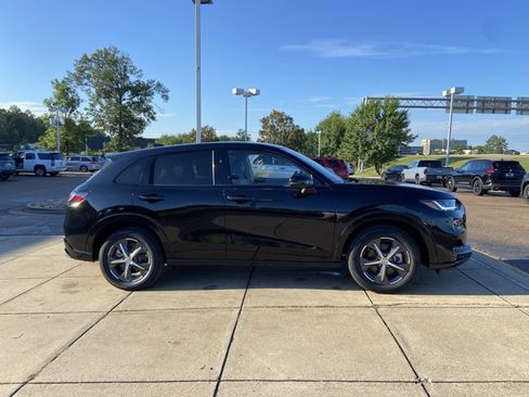 Used 2023 Honda HR-V EX-L image 13