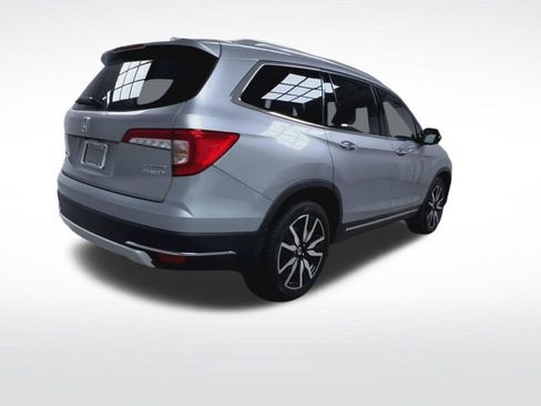 Used 2021 Honda Pilot Touring image 9