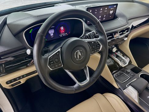 Used 2023 Acura MDX SH-AWD w/ Advance Package image 25