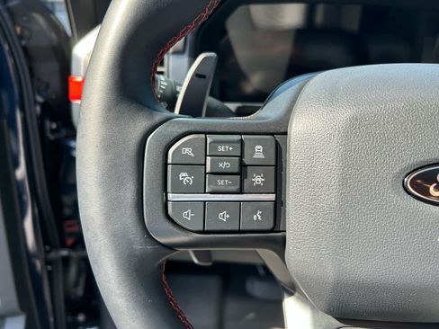 Used 2025 Ford F150 Raptor AWD/4WD image 7