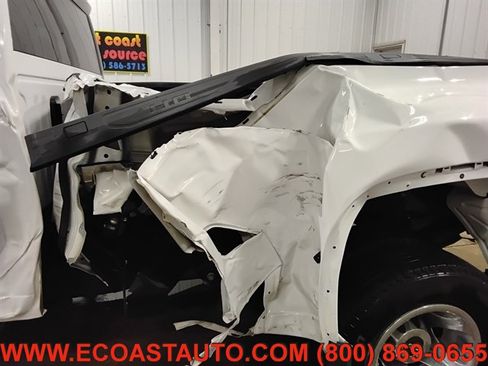 Used 2023 Chevrolet Silverado 3500 LT w/ Convenience Package image 20