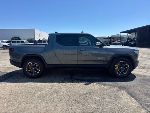 Used 2022 Rivian R1T Adventure AWD/4WD image 2