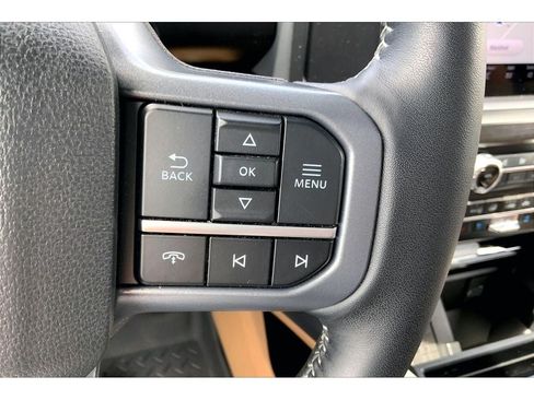 Used 2024 Ford F250 Lariat w/ FX4 Off-Road Package AWD/4WD image 21