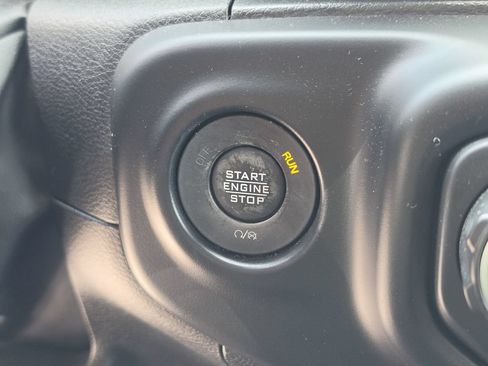 Used 2023 Jeep Wrangler Unlimited Rubicon 4xe AWD/4WD image 31