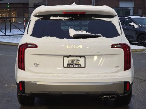 New 2025 Kia Telluride S image 15