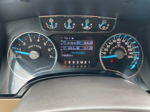 Used 2012 Ford F150 Lariat w/ Lariat Chrome Pkg image 30