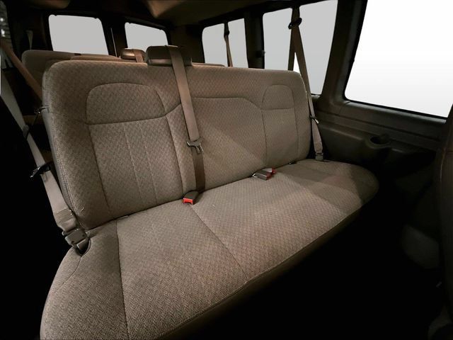 Used 2018 Chevrolet Express 3500 LT w/ LT Preferred Equipment Group RWD image 25