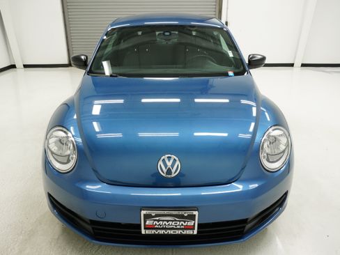 Used 2016 Volkswagen Beetle 1.8T S FWD image 2