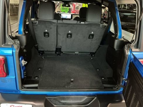 Used 2024 Jeep Wrangler Unlimited Sport AWD/4WD image 13
