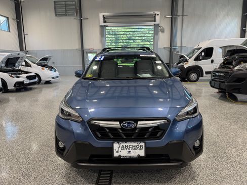Used 2021 Subaru Crosstrek 2.5i Limited w/ Moonroof Package 2 AWD/4WD image 2