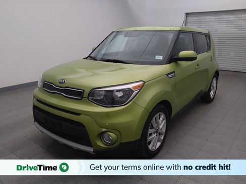 Used 2019 Kia Soul + image 1