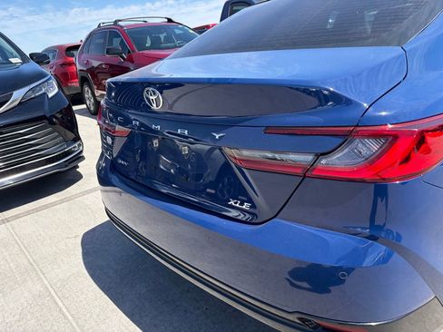 Used 2025 Toyota Camry XLE w/ Premium Plus Package FWD image 4