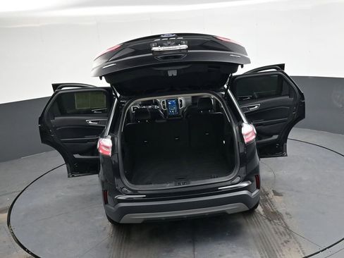 Used 2024 Ford Edge SEL image 47