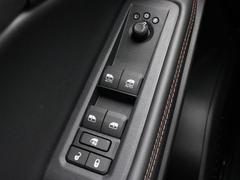 New 2026 Jeep Cherokee Limited AWD/4WD image 25