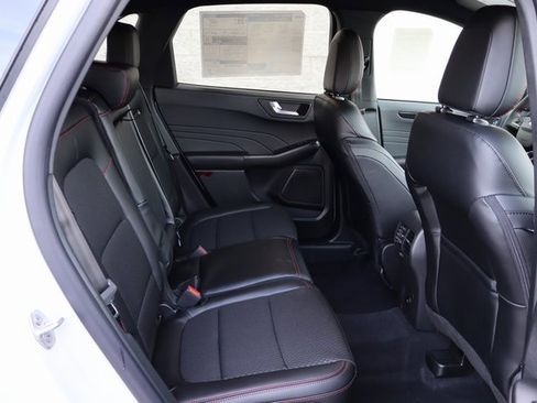 New 2026 Ford Escape ST-Line w/ Tech Pack #1 image 29