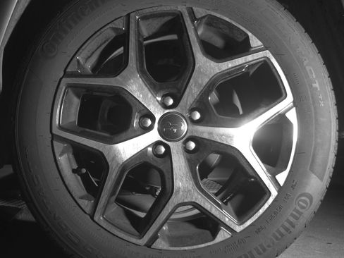 Used 2025 Jeep Compass Limited image 14