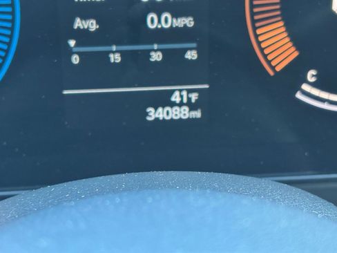 Used 2025 Hyundai Kona SEL image 40