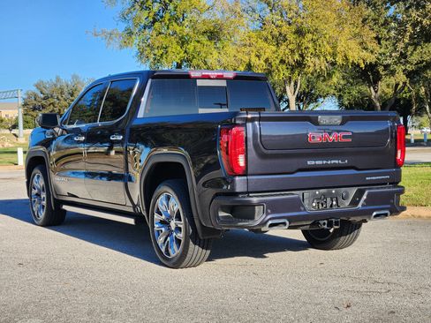 Certified 2023 GMC Sierra 1500 Denali w/ Denali Reserve Package image 5