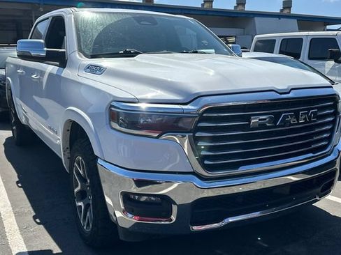 Used 2025 RAM 1500 Laramie AWD/4WD image 2