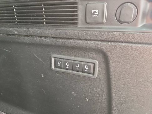 Used 2024 Jeep Wagoneer L Series II w/ Flexible Seating Group AWD/4WD image 36