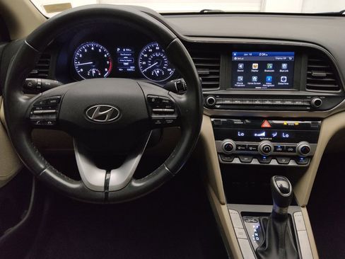 Used 2020 Hyundai Elantra Value Edition FWD image 22