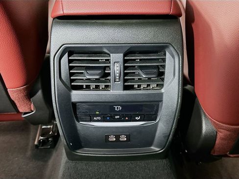 Certified 2023 BMW 330e w/ M Sport Package image 26